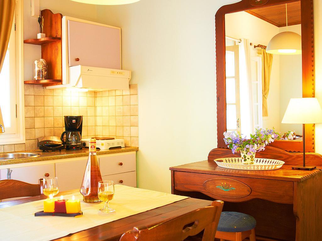 ליגיה Alkyon Apartments & Villas Hotel חדר תמונה
